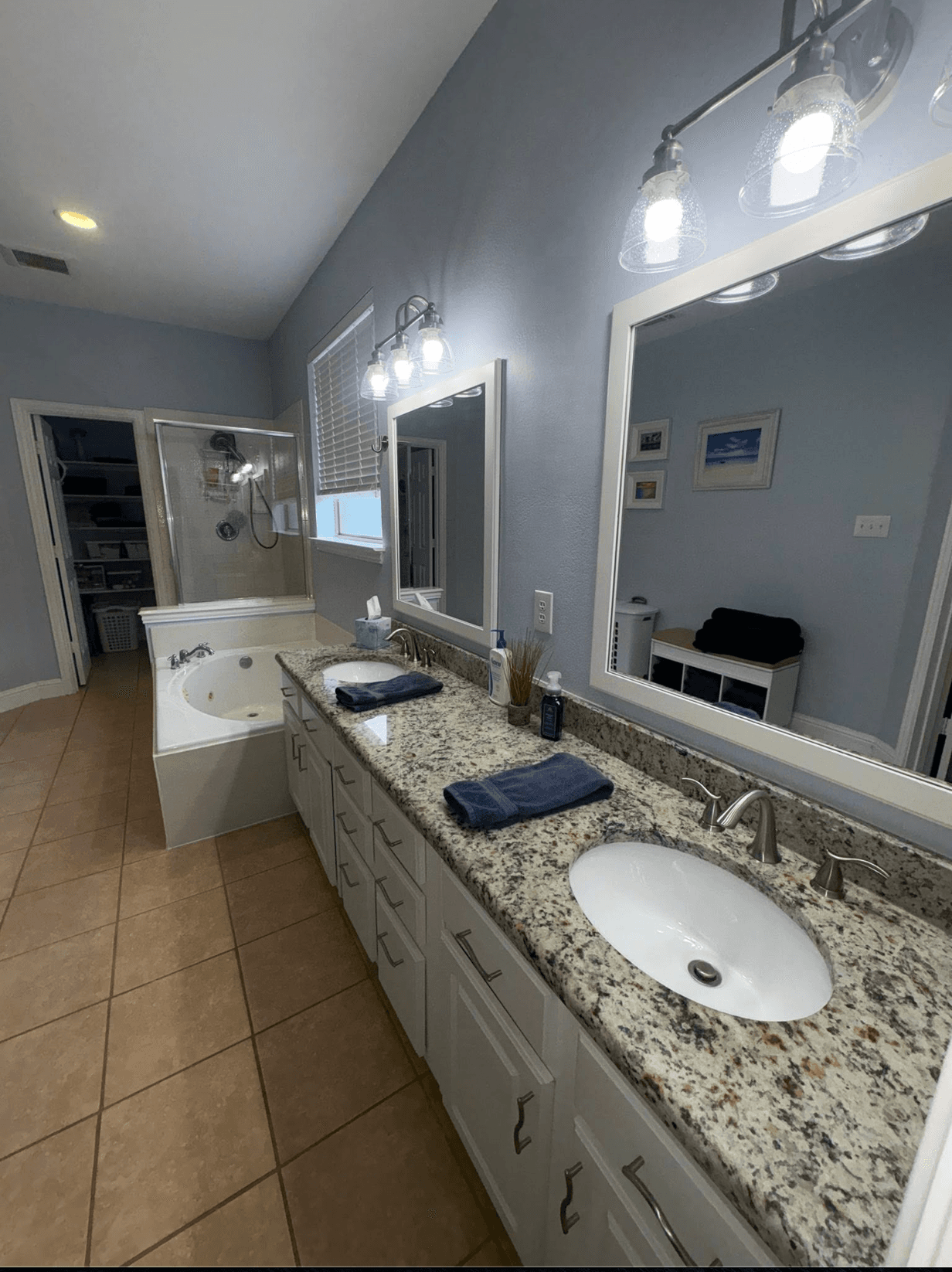 Clean bathroom by Prairie in Overland Park