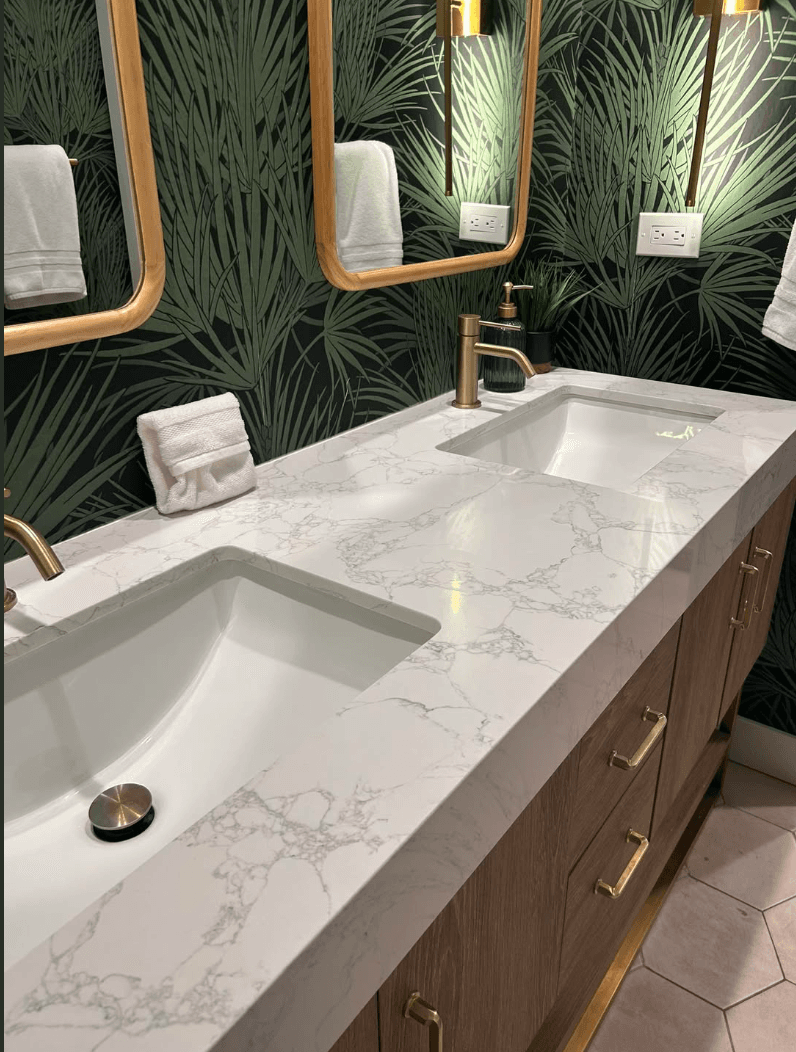 Clean bathroom ready for move-in
